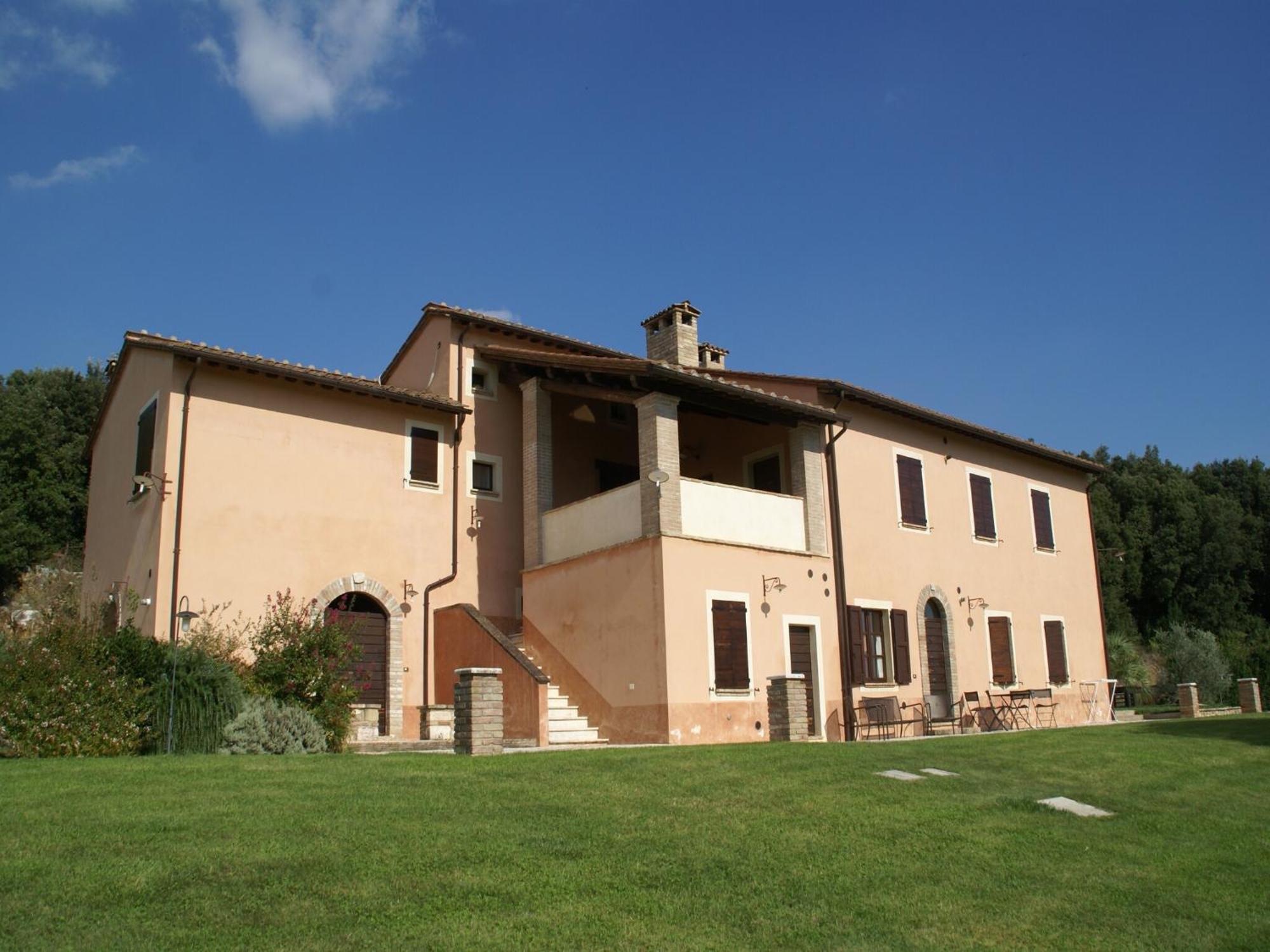 Elegant Apartment Only 1 Hour From Rome Нарни Екстериор снимка