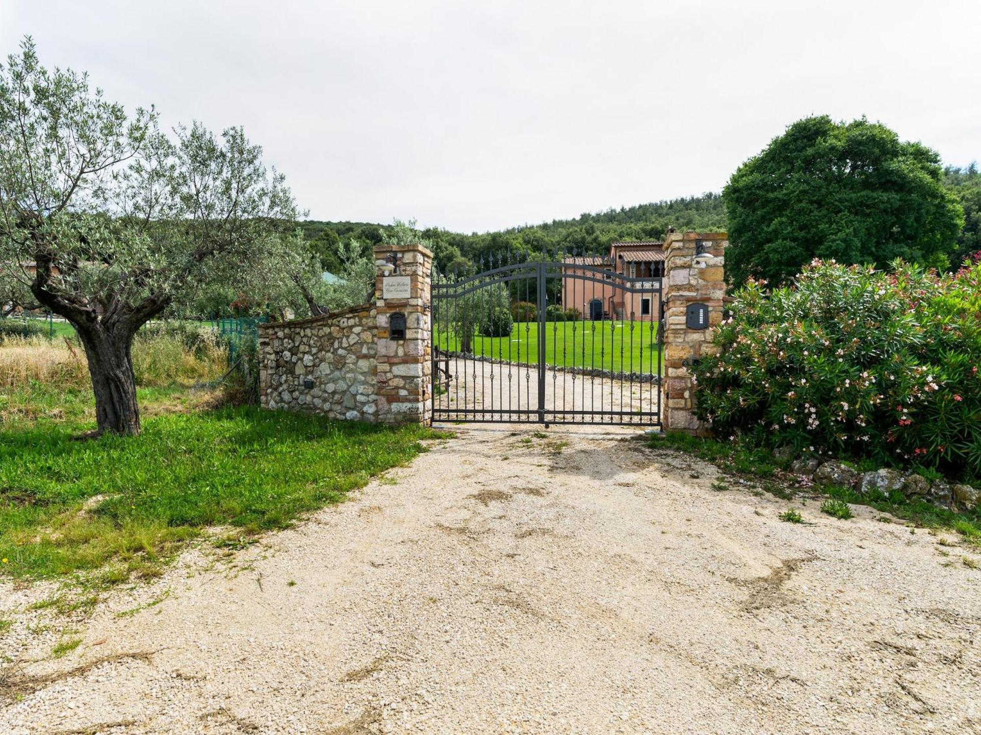 Elegant Apartment Only 1 Hour From Rome Нарни Екстериор снимка
