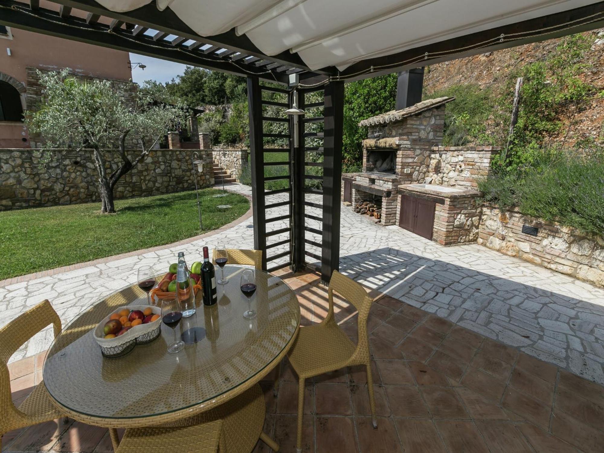Elegant Apartment Only 1 Hour From Rome Нарни Екстериор снимка